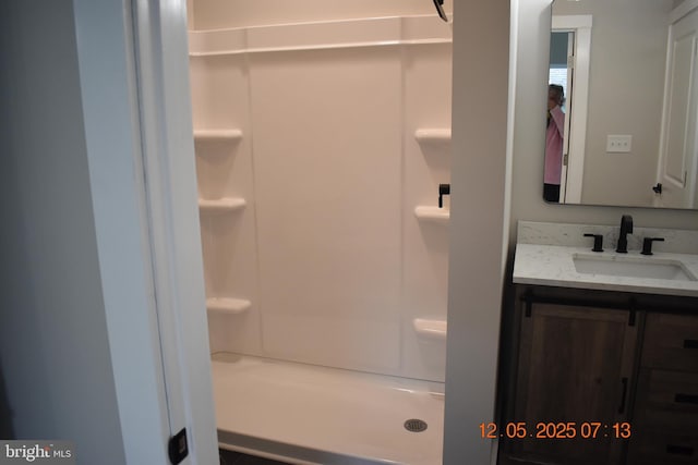 31 Riverview Ave, Chesapeake City, MD 21915 - full bath featuring a shower and vanity