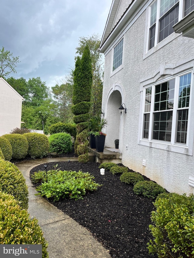 1388 Old Barn Cir, Downingtown, PA 19335 - view of yard