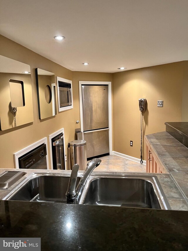 1388 Old Barn Cir, Downingtown, PA 19335 - detailed view of a sink, recessed lighting, and baseboards