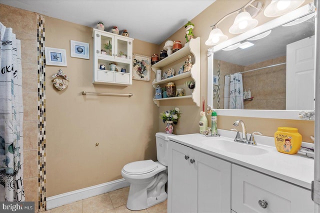 280 Hollywood Beach Rd, Chesapeake City, MD 21915 - full bath featuring tile patterned floors, toilet, tiled shower, vanity, and baseboards
