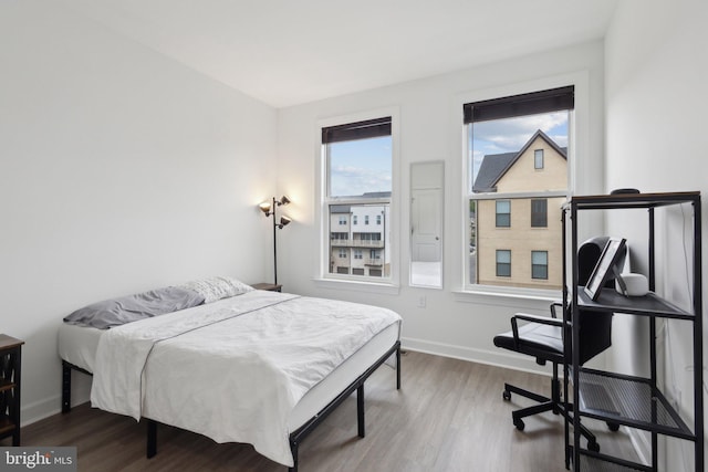 4902 Longmire Way Unit 24, Chantilly, VA 20151 - bedroom with wood finished floors and baseboards