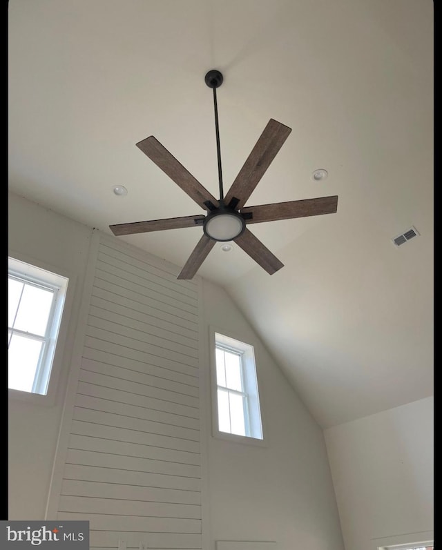 122B Garber, Mount Jackson, VA 22842 - room details featuring visible vents and ceiling fan