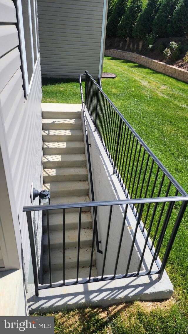 126 Sadie Way, Arnold, MD 21012 - view of stairway