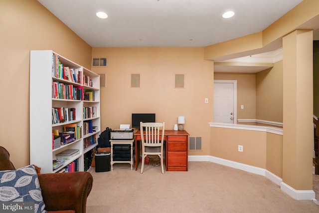 home office featuring carpet flooring, baseboards, visible vents, and recessed lighting