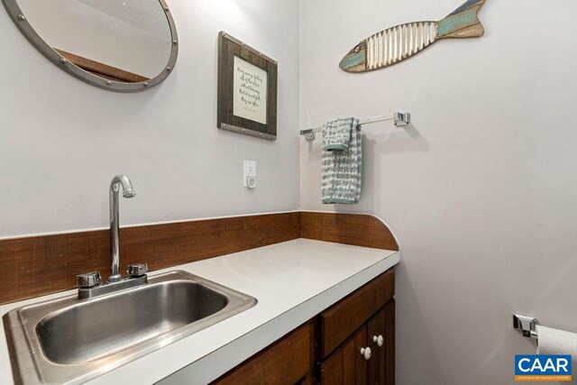 145 Firtree Dr, Wintergreen Resort, VA 22967 - bathroom featuring vanity