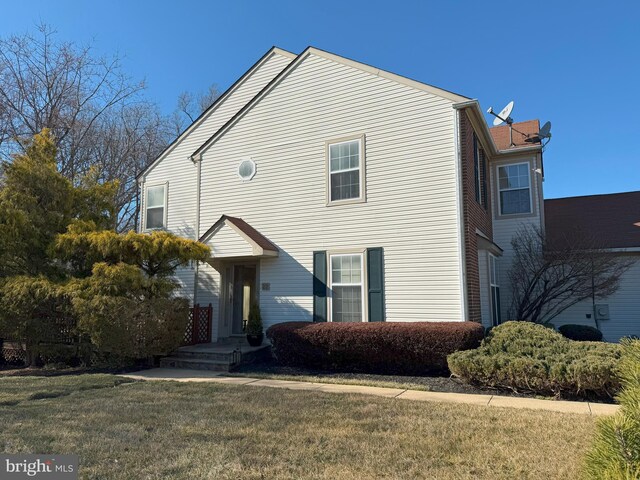 22 Chilmark Ct, Bear, DE 19701 - view of front of home with a front yard