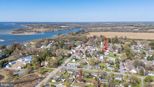 100 Wall St, Queenstown, MD 21658 - birds eye view of property with a residential view and a water view
