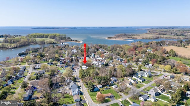 100 Wall St, Queenstown, MD 21658 - bird's eye view featuring a residential view and a water view