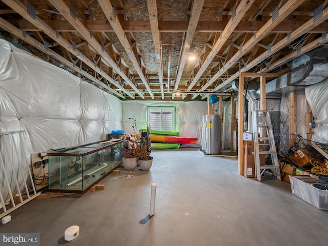 unfinished below grade area featuring gas water heater