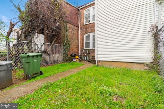 2609 Keyworth Ave, Baltimore, MD 21215 - exterior space with fence