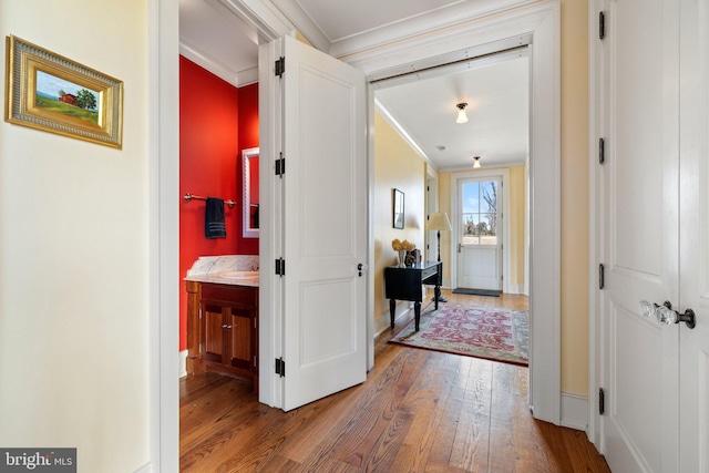 9425 Blackpond Ln, Delaplane, VA 20144 - hall with hardwood / wood-style flooring, crown molding, and baseboards