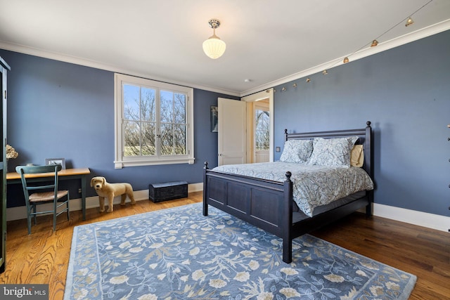 9425 Blackpond Ln, Delaplane, VA 20144 - bedroom featuring wood finished floors, ornamental molding, and baseboards