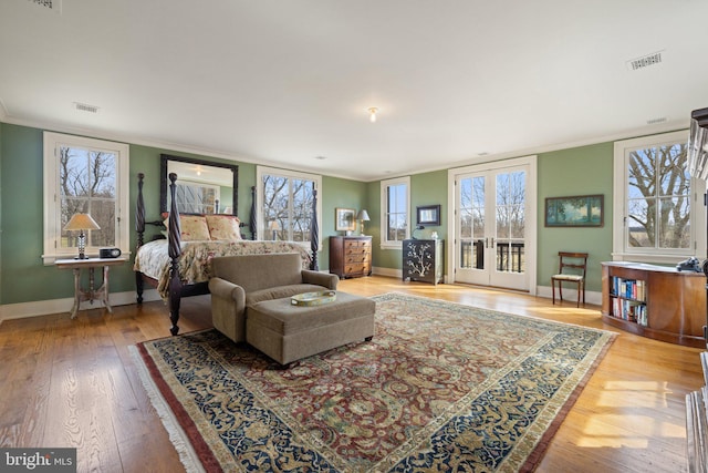9425 Blackpond Ln, Delaplane, VA 20144 - living area featuring ornamental molding, wood-type flooring, baseboards, and healthy amount of natural light