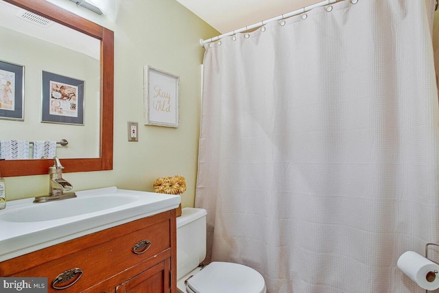 2801 Riva Rd, Annapolis, MD 21401 - full bathroom featuring visible vents, toilet, and vanity