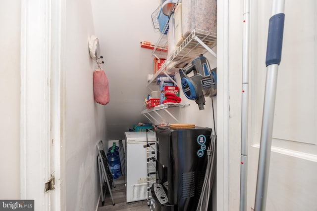 26547 Old State Rd, Crisfield, MD 21817 - interior space