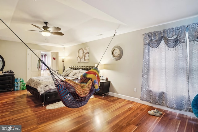 6301 Bradford Ct, Frederick, MD 21701 - bedroom featuring baseboards, a ceiling fan, and wood finished floors