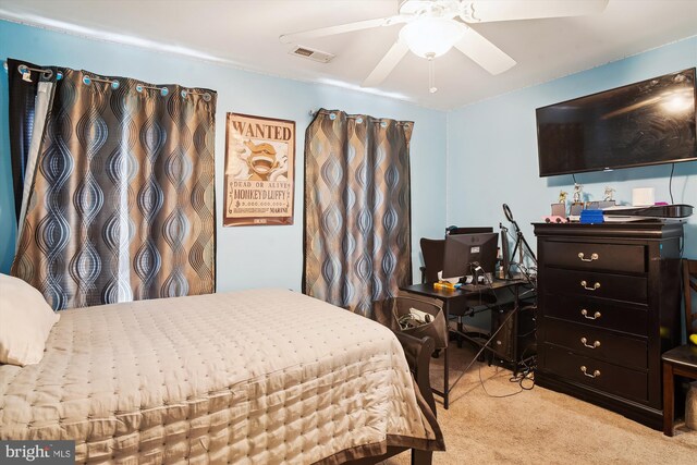 6301 Bradford Ct, Frederick, MD 21701 - bedroom featuring visible vents, a ceiling fan, and carpet