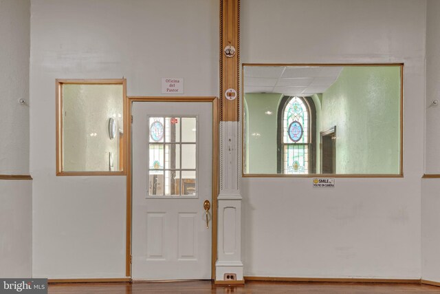 336 7th St N, Lebanon, PA 17042 - foyer featuring wood finished floors and a drop ceiling