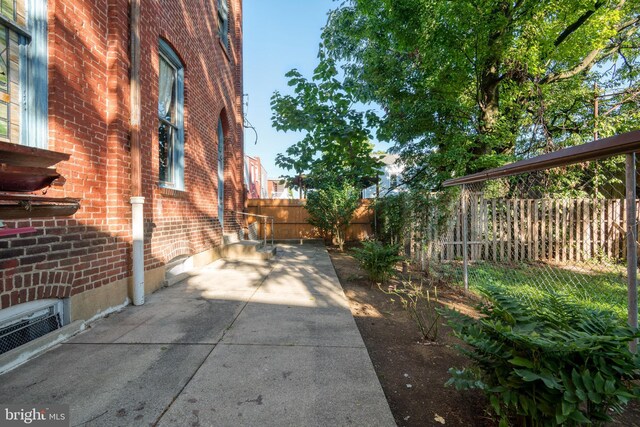 336 7th St N, Lebanon, PA 17042 - view of patio / terrace with a fenced backyard