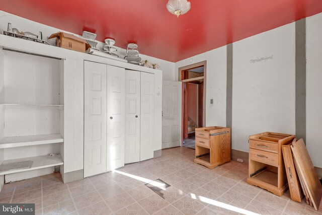 336 7th St N, Lebanon, PA 17042 - unfurnished bedroom featuring a closet
