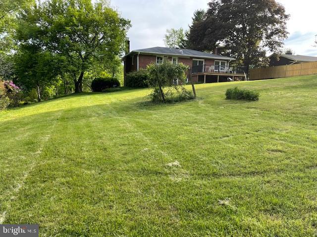 3433 Gregg Rd, Brookeville, MD 20833 - view of yard