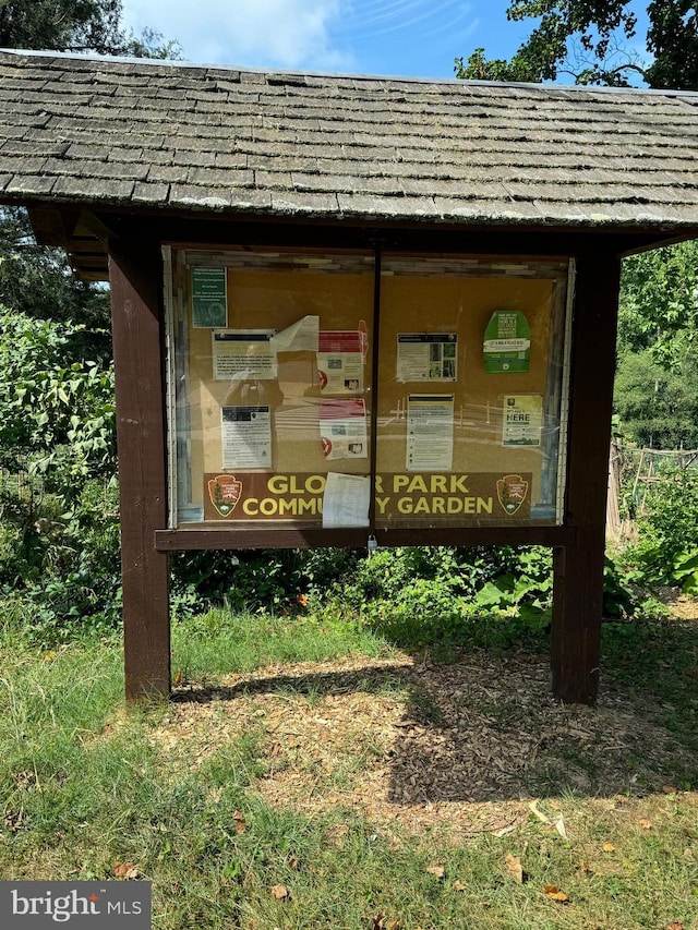 view of exterior details