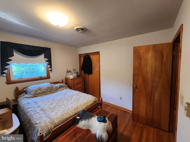 12114 Vale Smt, Frostburg, MD 21532 - bedroom with visible vents, baseboards, and wood finished floors