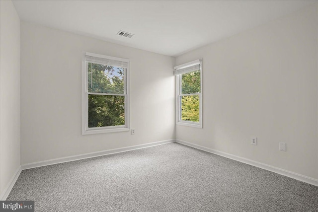 17 Alexandria Overlook Dr, Oxon Hill, MD 20745 - carpeted empty room featuring baseboards and visible vents
