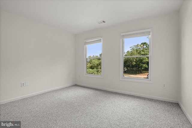 17 Alexandria Overlook Dr, Oxon Hill, MD 20745 - carpeted spare room featuring visible vents and baseboards