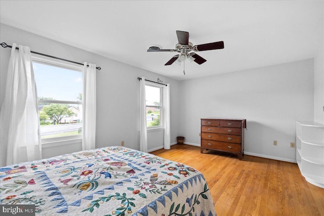 331 Ridge Ave, Winchester, VA 22601 - bedroom with light wood-style floors and a ceiling fan