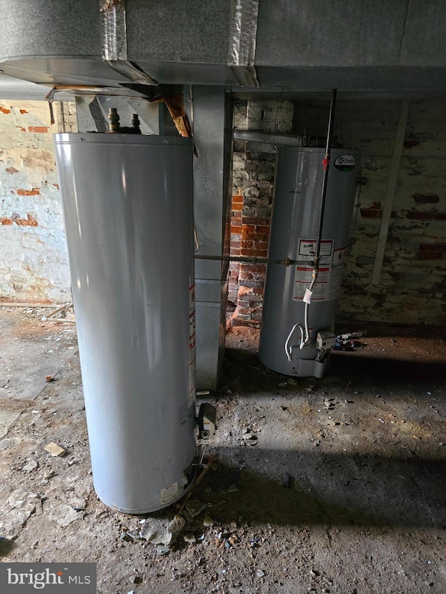 1930 Wilkens Ave, Baltimore, MD 21223 - utilities featuring water heater