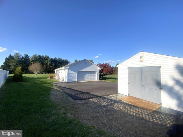 view of detached garage