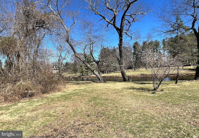 1500 Yardley Newtown Rd, Yardley, PA 19067 - view of yard with a water view