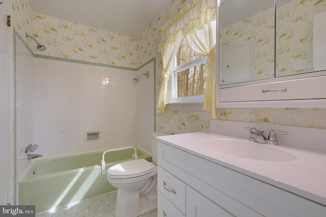 3360 Ben Oak Dr, Huntingtown, MD 20639 - bathroom featuring wallpapered walls, toilet, vanity, and bathing tub / shower combination