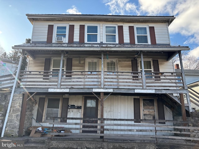 358-362 Stoney Batter, Bellefonte, PA 16823 - view of front facade featuring a balcony, cooling unit, and a porch