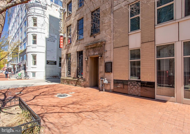 811 4th St NW Unit 608, Washington, DC 20001 - view of property