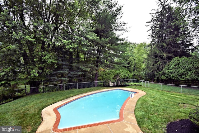 40 Brookside Dr, Holland, PA 18966 - view of pool featuring a fenced backyard