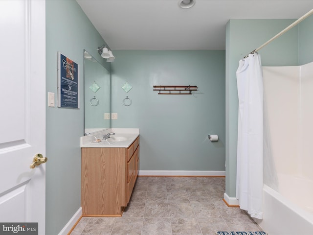 112 Daniel Ct, Strasburg, VA 22657 - bathroom featuring baseboards and vanity