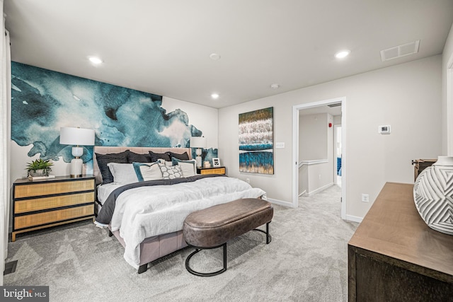bedroom with baseboards, visible vents, recessed lighting, and carpet flooring
