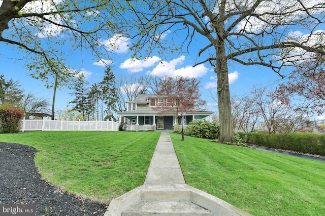 662 S Market St, Elizabethtown, PA 17022 - view of front of house featuring covered porch