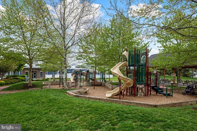 162 Blackford Dr, Stephenson, VA 22656 - communal playground featuring a lawn