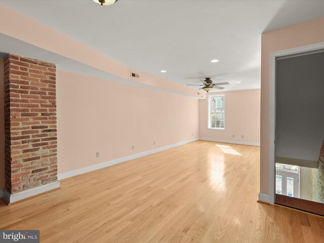 unfurnished living room featuring recessed lighting, baseboards, light wood-style floors, visible vents, and a ceiling fan