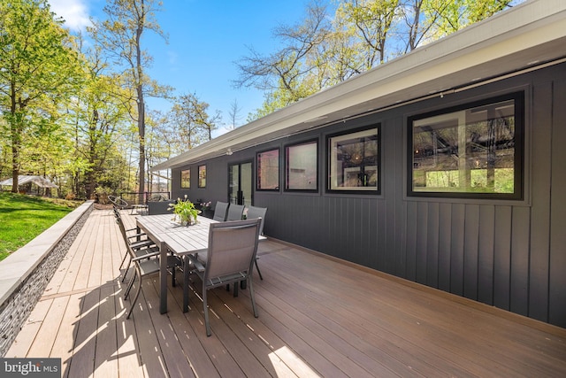 1335 N Pegram St N, Alexandria, VA 22304 - deck with outdoor dining area