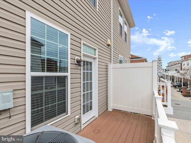 deck with cooling unit