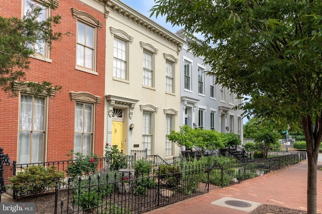 322 2nd St SE, Washington, DC 20003