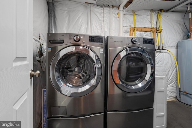 63 Woodleigh Ln, Stafford, VA 22556 - clothes washing area featuring laundry area and separate washer and dryer