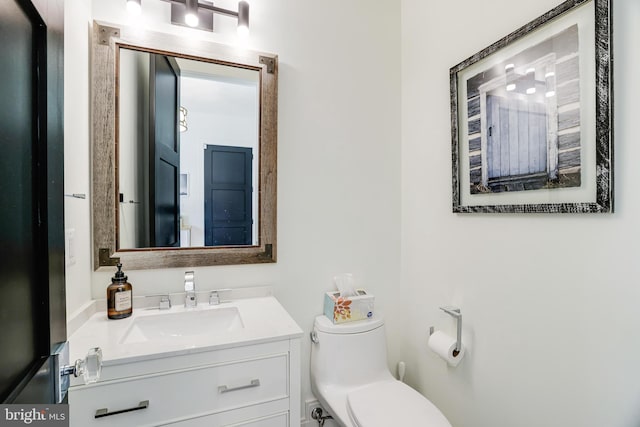 1544 Forest Villa Ln, Mclean, VA 22101 - bathroom with toilet and vanity