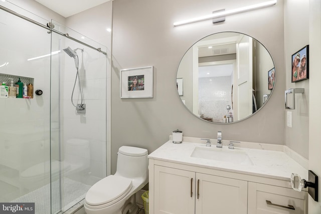 1544 Forest Villa Ln, Mclean, VA 22101 - full bathroom featuring toilet, vanity, and a stall shower