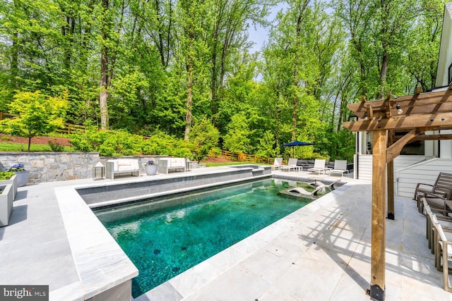 1544 Forest Villa Ln, Mclean, VA 22101 - swimming pool featuring a patio area