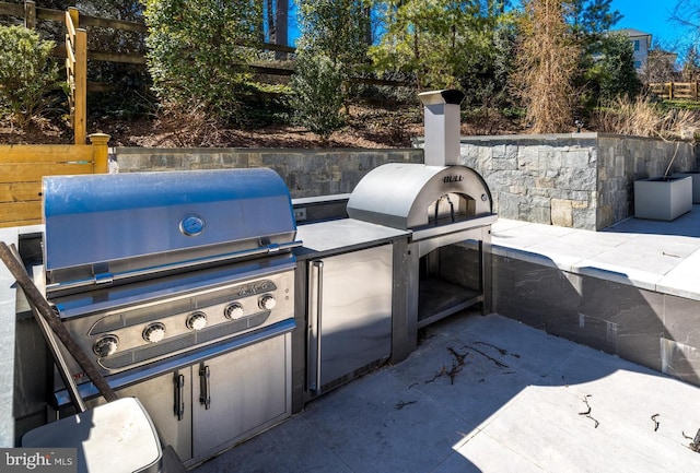 1544 Forest Villa Ln, Mclean, VA 22101 - view of patio / terrace